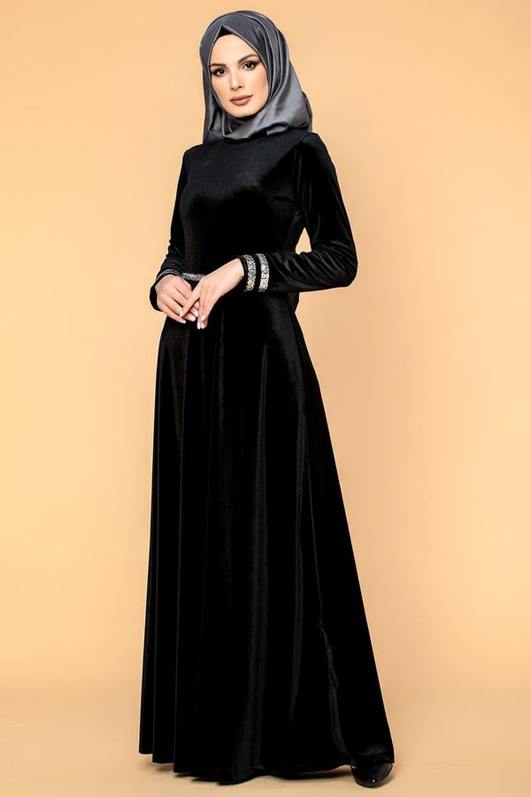 Bel Ve Kol Pul Şerit Detaylı Kadife Elbise-2055 Siyah