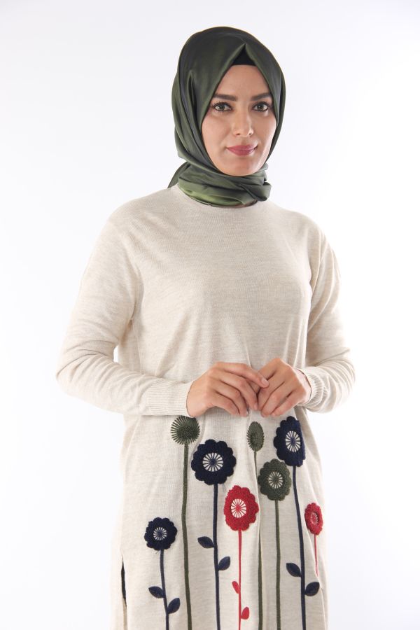 Çiçek Detay Triko Tunik-Krem0557