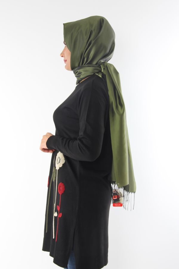 Çiçek Detay Triko Tunik-Siyah0557