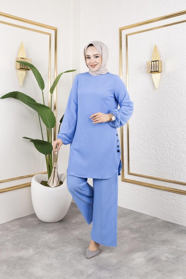 Düğme Detaylı Bürümcük Kumaş Tesettür Takım-3153 Bebe mavisi