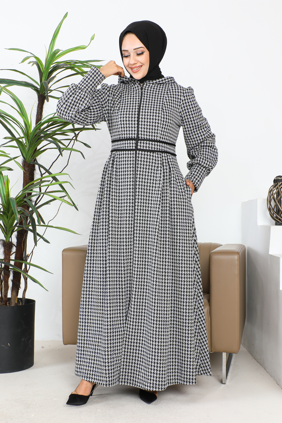 Belden oturtmalı ferace