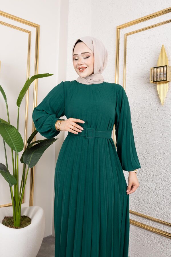 Kemerli Pliseli Tesettür Elbise-3042 Zümrüt yeşili - 3