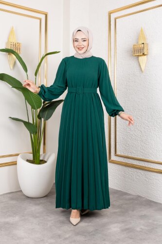 Kemerli Pliseli Tesettür Elbise-3042 Zümrüt yeşili - Modaebva