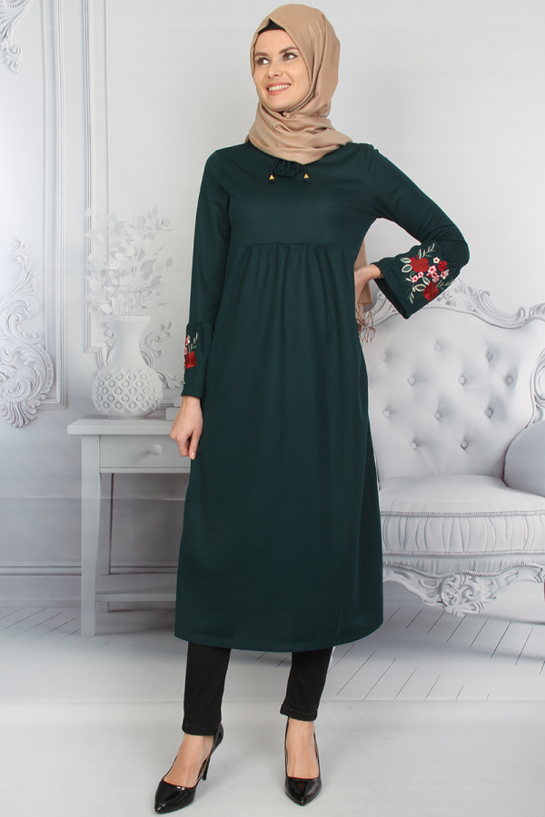 Kolları Volanlı Nakış İşlemeli Tunik Yeşil-ZRD1181