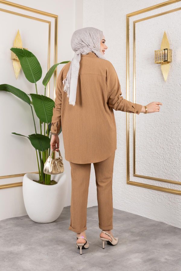 Önden Düğmeli İkili Takım-5027 Latte