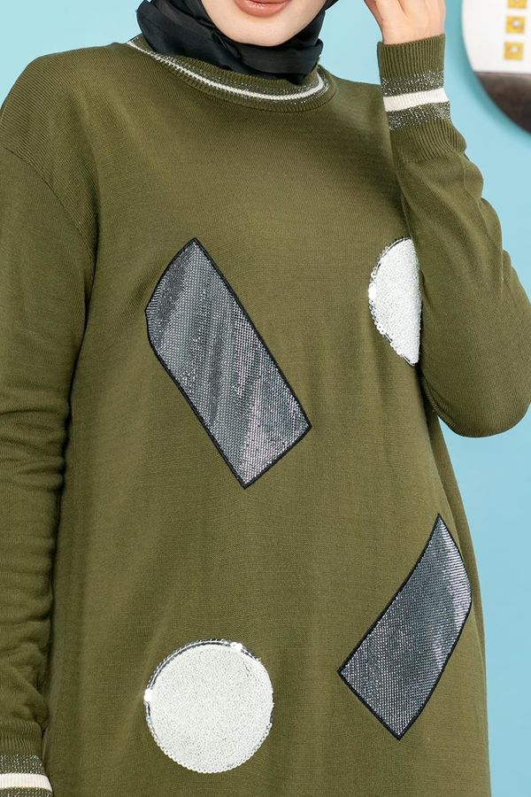 Pul Detay Küçük Yırtmaçlı Triko Elbise-3300 Hakiyeşil