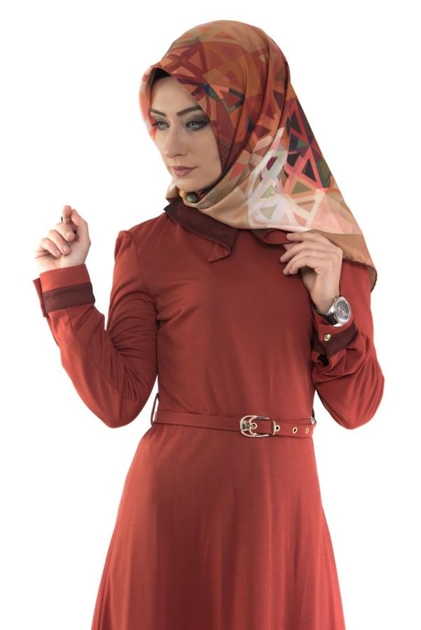 Yaka Ve Sırt Detaylı Kemerli Elbise Kiremit-4051